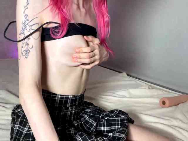 AmiPink webcam