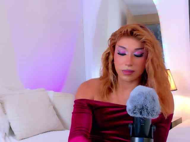 AnikaDragun's Sexcam