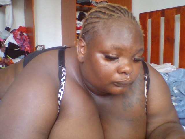Chocoboobies live cam on BongaCams
