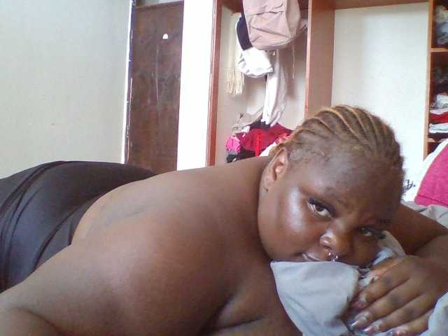 Chocoboobies live cam on BongaCams