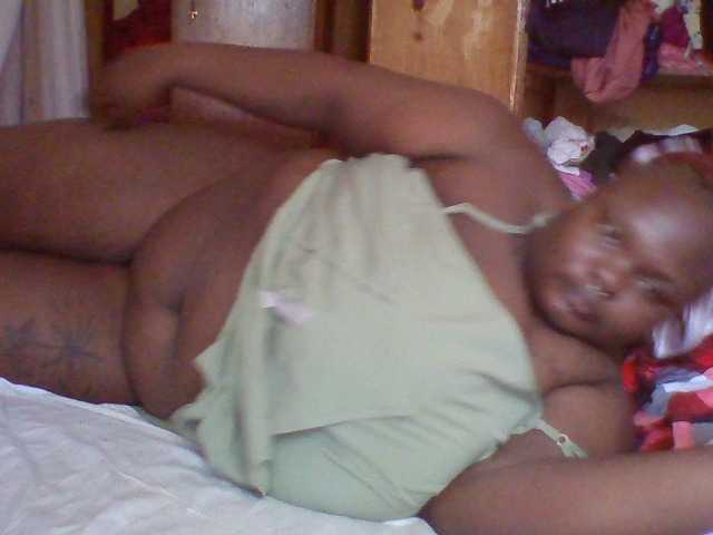 Chocoboobies, en directo ahora en BongaCams