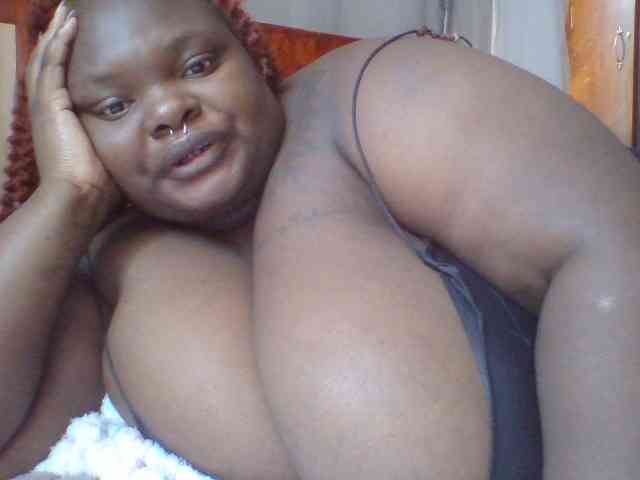 Chocoboobies webcam