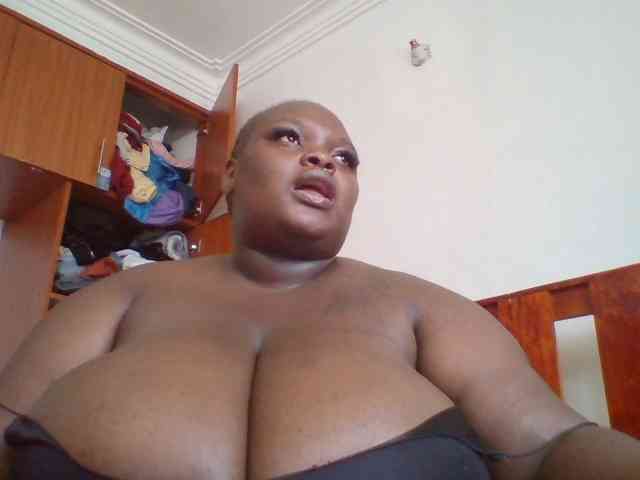 Chocoboobies webcam