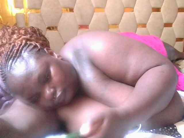Chocoboobies webcam