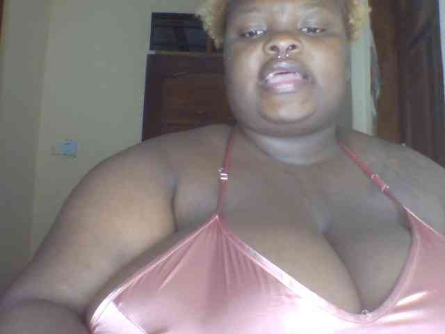 Chocoboobies webcam