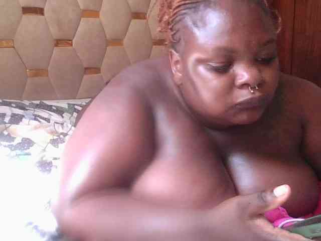Chocoboobies webcam