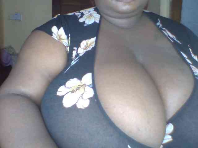 Chocoboobies webcam