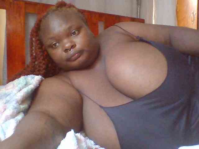 Chocoboobies webcam