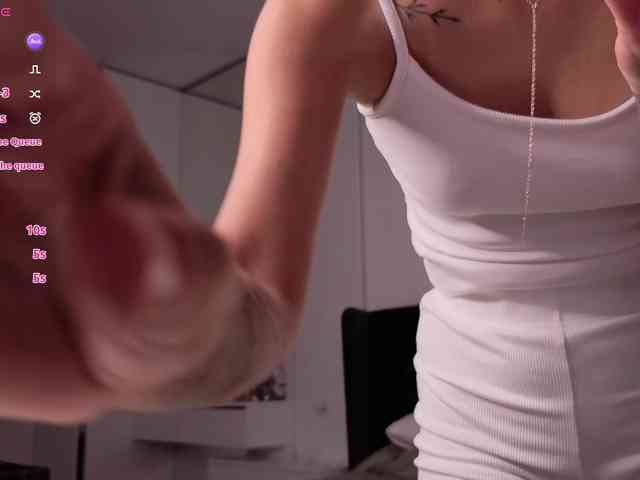 Glossy webcam