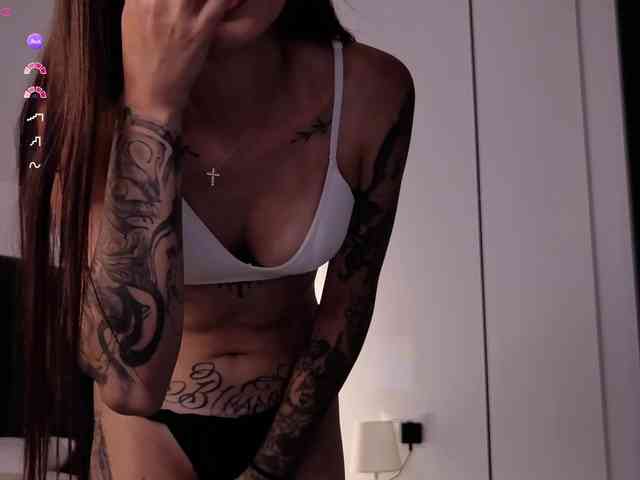 Glossy webcam