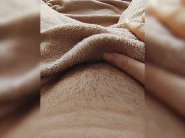 bulochka733 live cam on BongaCams