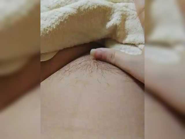 bulochka733 live cam on BongaCams