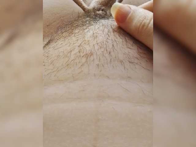 bulochka733 live cam on BongaCams