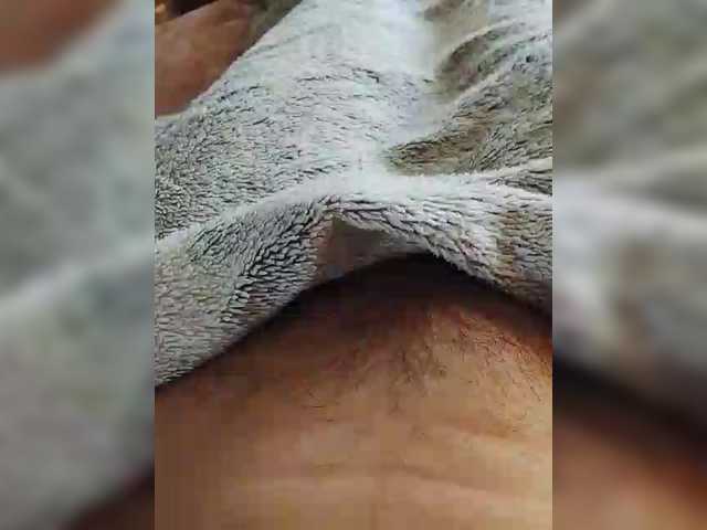 bulochka733 live cam on BongaCams