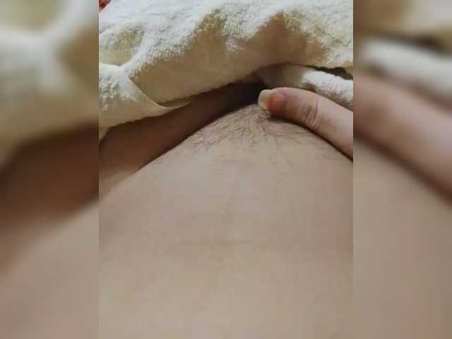 bulochka733 live cam on BongaCams