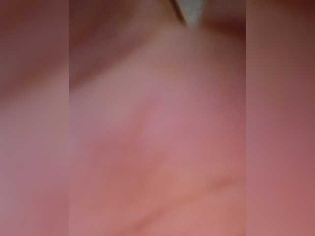 bulochka733 live cam preview