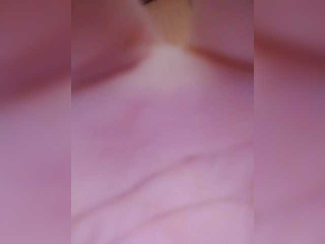 bulochka733 live cam on BongaCams