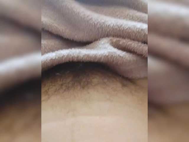 bulochka733 live cam on BongaCams