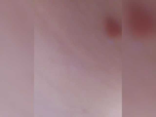 bulochka733 live cam on BongaCams