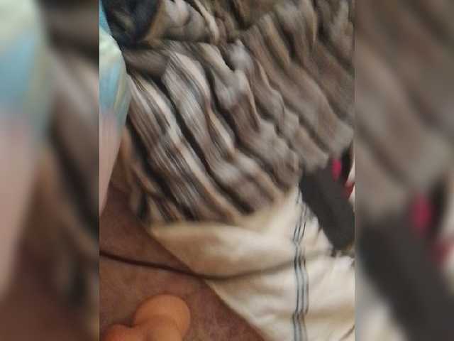 bulochka733 live cam on BongaCams