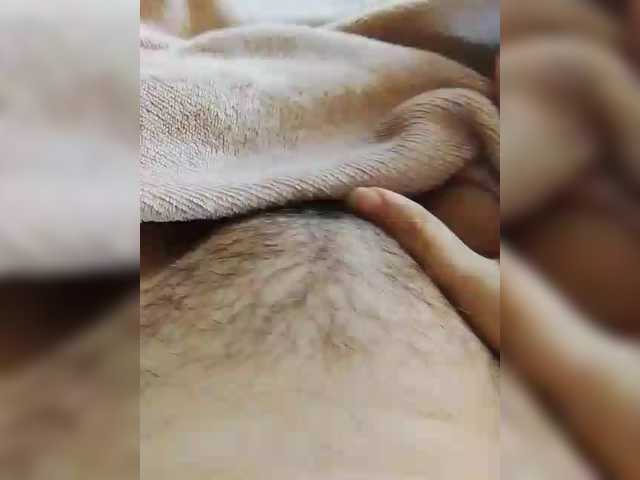 bulochka733 live cam on BongaCams