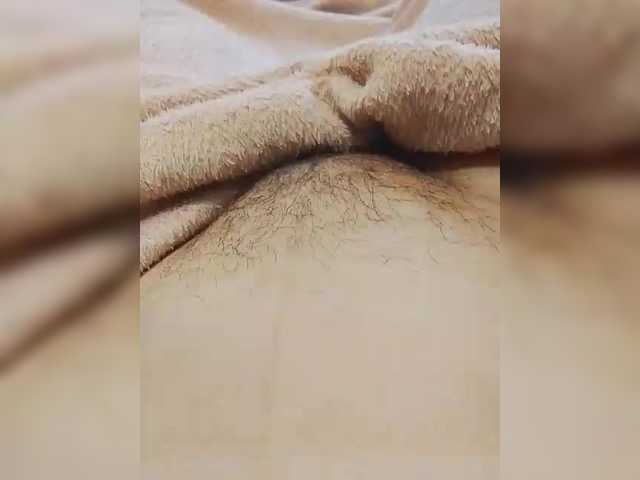 bulochka733 live cam on BongaCams
