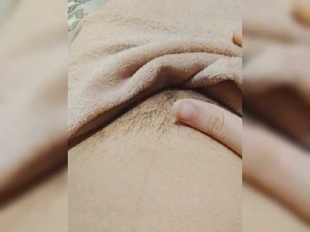 bulochka733 live cam on BongaCams
