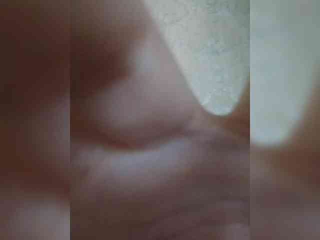 bulochka733 webcam