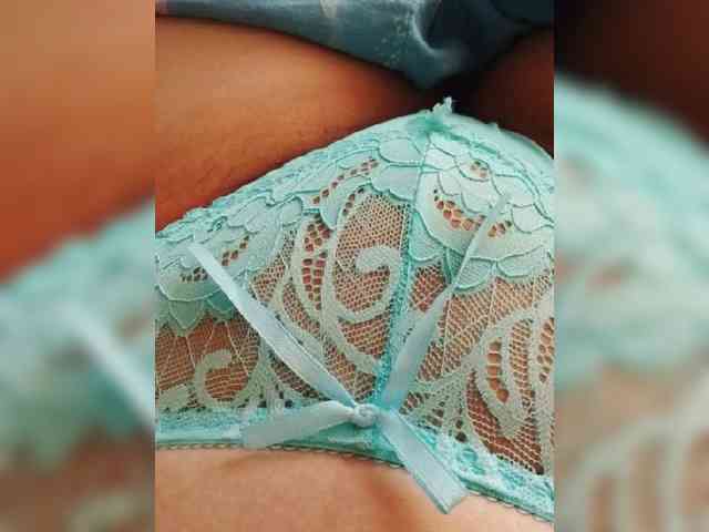 bulochka733 webcam