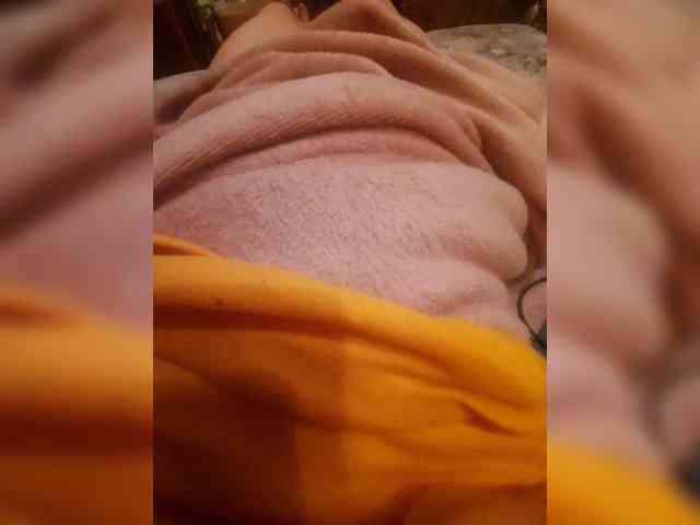 bulochka733 Live Webcam on BongaCams