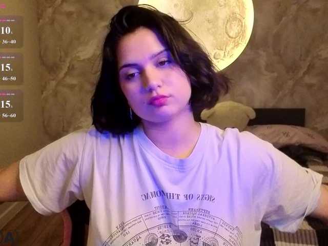 Vivien-Ross live cam on BongaCams