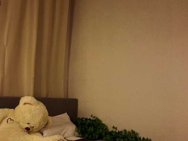 Vivien-Ross live cam on BongaCams