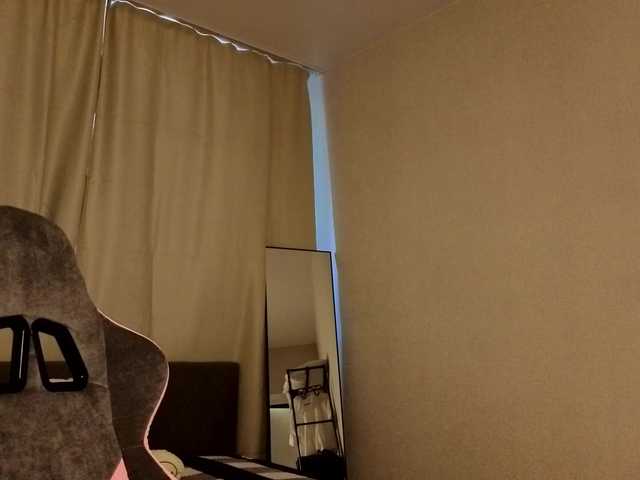 Vivien-Ross live cam on BongaCams