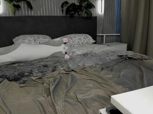 Vivien-Ross live cam on BongaCams