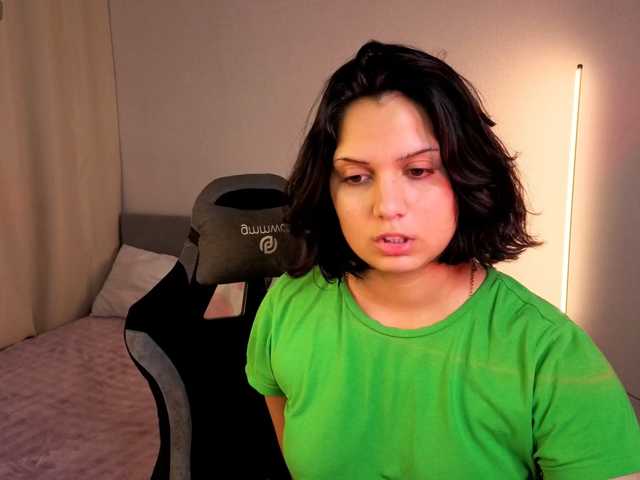 Vivien-Ross live cam on BongaCams
