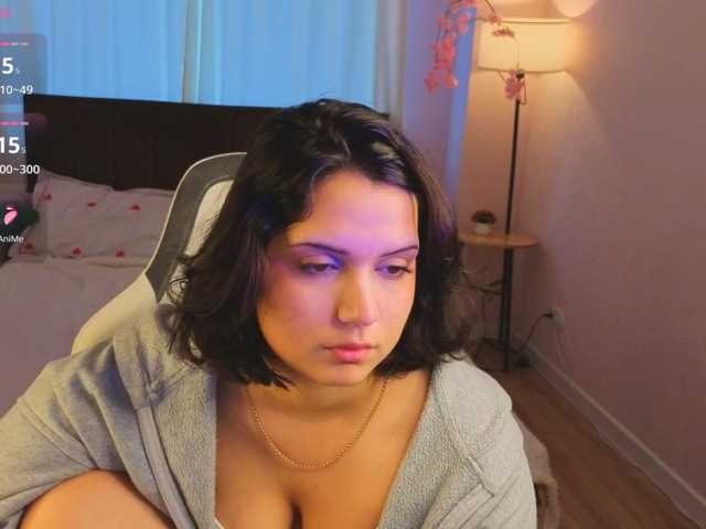 Vivien-Ross live cam on BongaCams