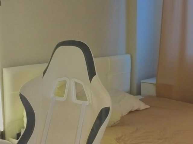 Vivien-Ross live cam on BongaCams