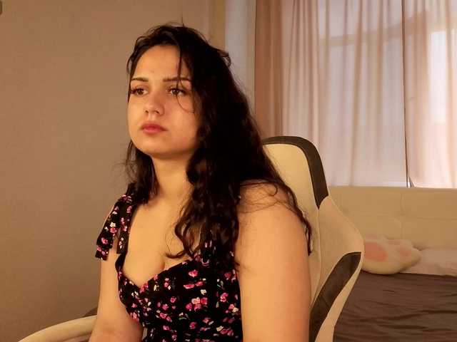 Vivien-Ross live cam on BongaCams