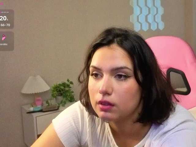 Vivien-Ross — live female cam