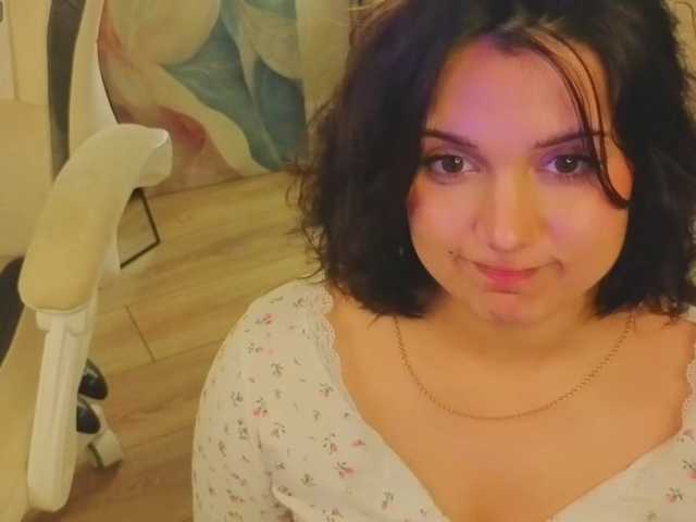 Vivien-Ross live cam on BongaCams