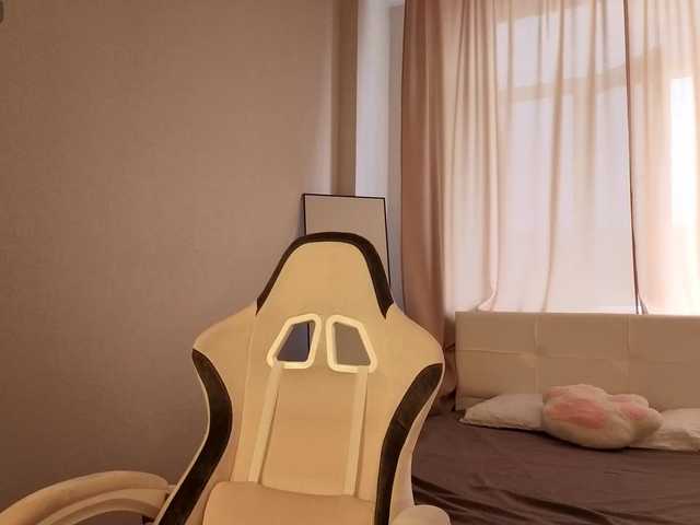 Vivien-Ross live cam on BongaCams