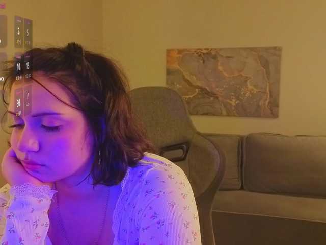 Vivien-Ross live cam on BongaCams
