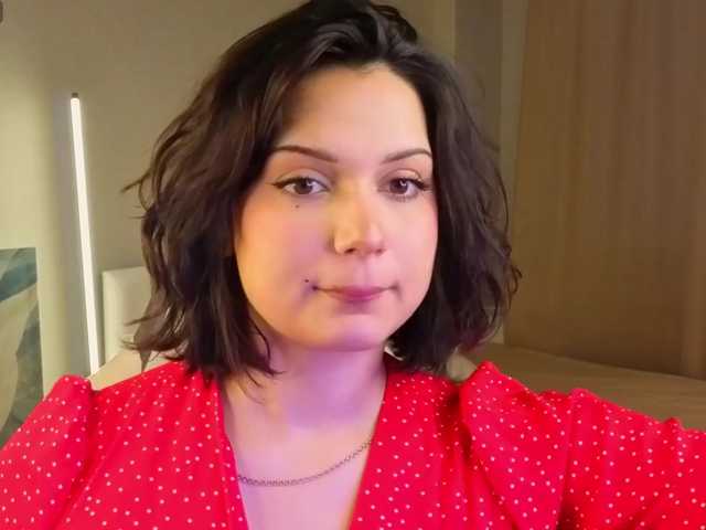 Vivien-Ross live cam preview