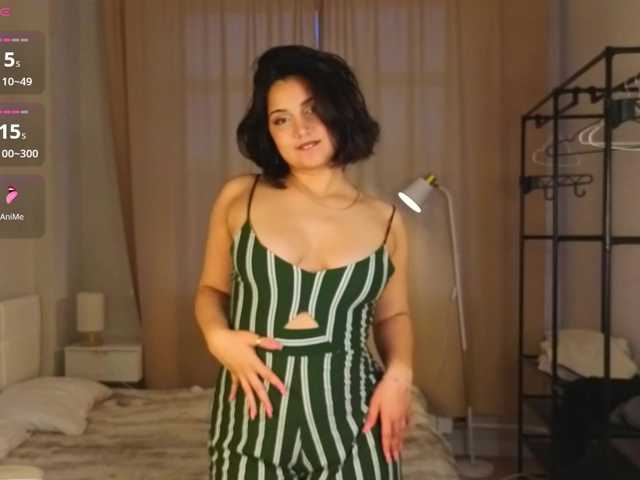 Vivien-Ross live cam on BongaCams