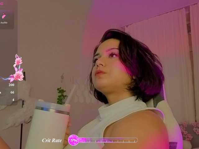 Vivien-Ross live cam on BongaCams