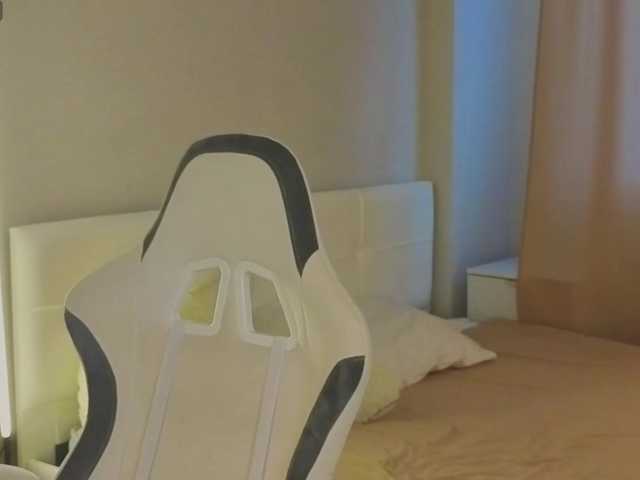 Vivien-Ross, en vivo ahora en BongaCams