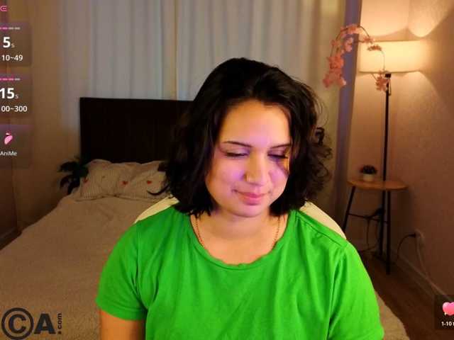 Vivien-Ross live cam on BongaCams
