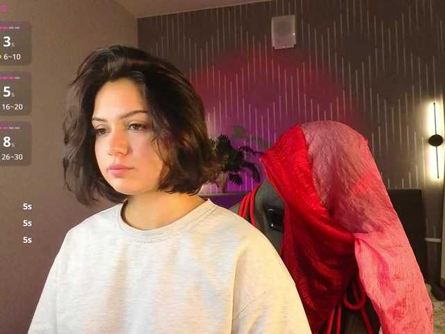 Vivien-Ross live cam on BongaCams