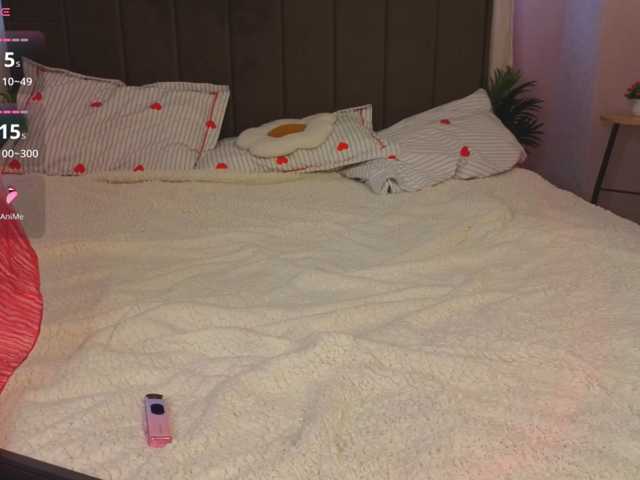 Vivien-Ross live cam on BongaCams