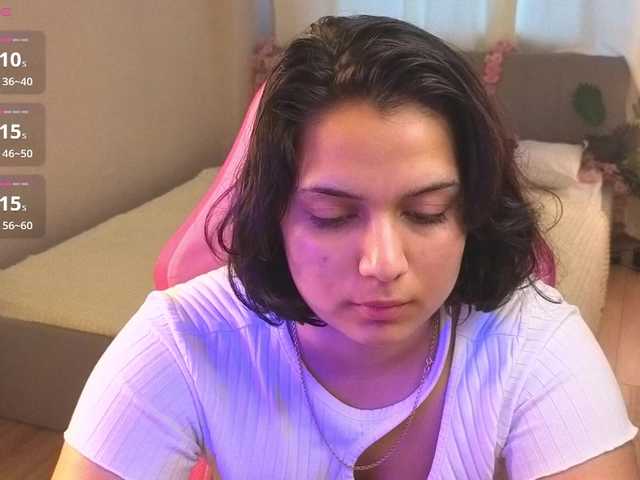 Vivien-Ross — live female cam